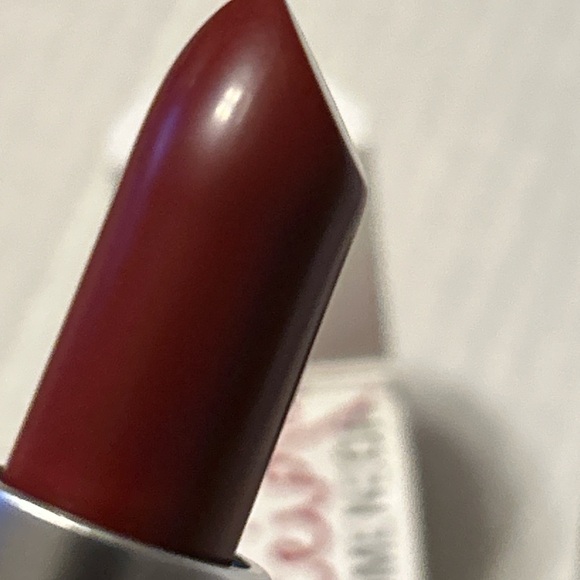 MAC Matte Lipstick @DULCEIDA - Picture 5 of 9
